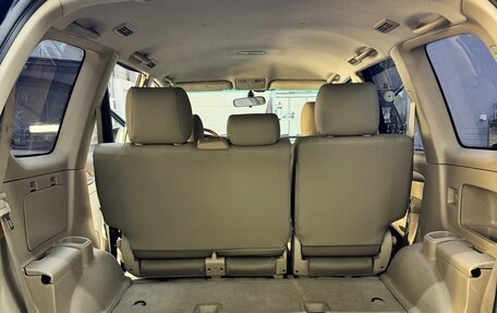 Toyota Land Cruiser Prado 120 рестайлинг, 2007 год, 2 120 000 рублей, 24 фотография