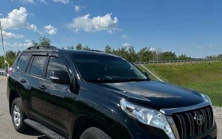 Toyota Land Cruiser Prado 150 рестайлинг 2, 2014 год, 3 000 000 рублей, 1 фотография