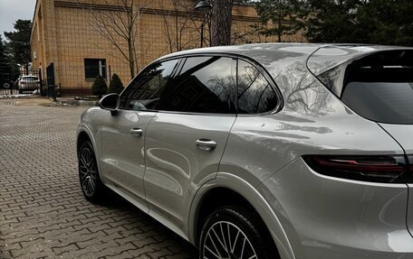 Porsche Cayenne III, 2021 год, 15 000 000 рублей, 6 фотография