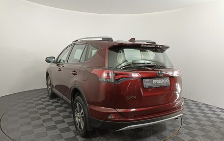 Toyota RAV4, 2018 год, 2 650 000 рублей, 11 фотография