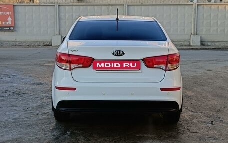 KIA Rio III рестайлинг, 2016 год, 980 000 рублей, 6 фотография