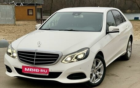 Mercedes-Benz E-Класс, 2013 год, 2 300 000 рублей, 2 фотография