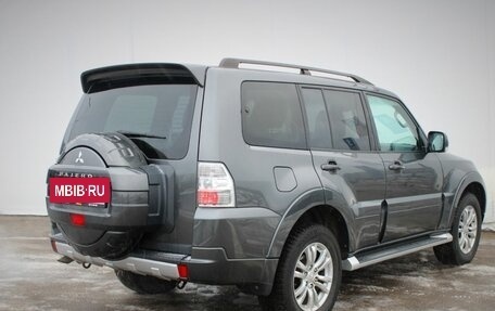 Mitsubishi Pajero IV, 2013 год, 2 540 000 рублей, 7 фотография