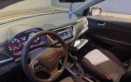 Hyundai Solaris II рестайлинг, 2018 год, 1 600 000 рублей, 7 фотография