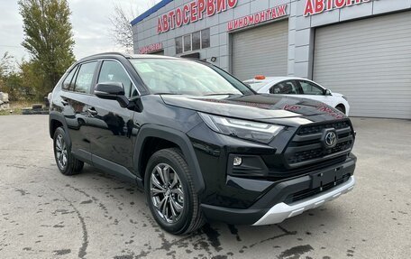 Toyota RAV4, 2024 год, 4 200 000 рублей, 2 фотография