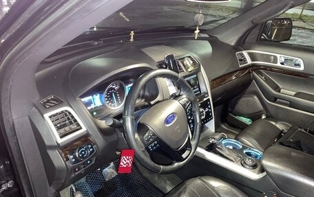 Ford Explorer VI, 2013 год, 1 680 000 рублей, 15 фотография