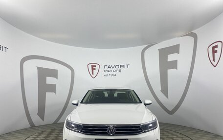 Volkswagen Passat B8 рестайлинг, 2018 год, 2 250 000 рублей, 2 фотография