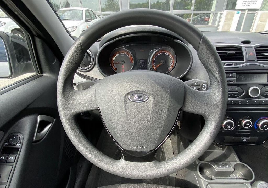 ВАЗ (LADA) Granta Cross, 2021 год, 999 000 рублей, 8 фотография