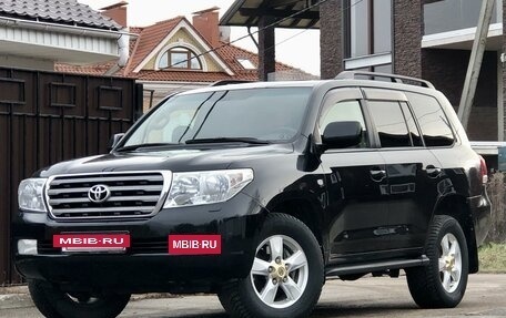 Toyota Land Cruiser 200, 2011 год, 3 990 000 рублей, 9 фотография