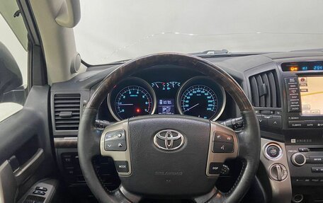 Toyota Land Cruiser 200, 2011 год, 3 180 000 рублей, 15 фотография