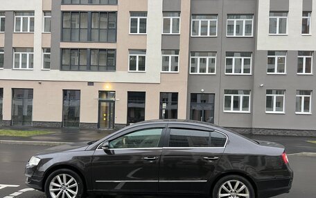 Volkswagen Passat B6, 2007 год, 650 000 рублей, 2 фотография