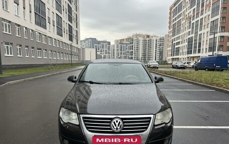 Volkswagen Passat B6, 2007 год, 650 000 рублей, 8 фотография