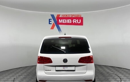 Volkswagen Touran III, 2012 год, 1 089 000 рублей, 5 фотография