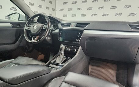 Skoda Superb III рестайлинг, 2017 год, 2 295 000 рублей, 3 фотография