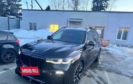 BMW X7, 2021 год, 10 690 000 рублей, 3 фотография