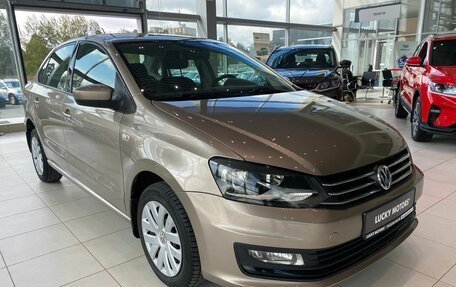 Volkswagen Polo VI (EU Market), 2016 год, 995 000 рублей, 1 фотография