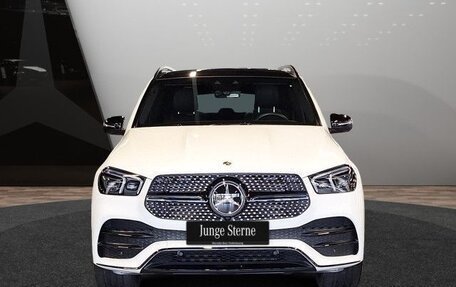 Mercedes-Benz GLE, 2021 год, 9 640 000 рублей, 3 фотография