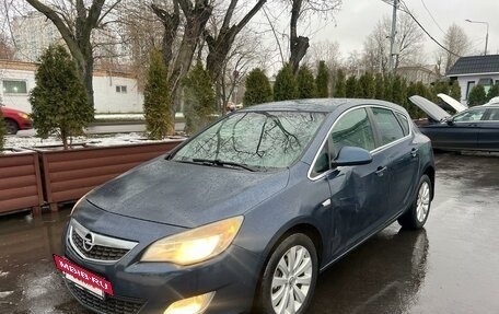 Opel Astra J, 2011 год, 4 фотография