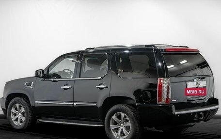 Cadillac Escalade III, 2010 год, 1 899 000 рублей, 4 фотография