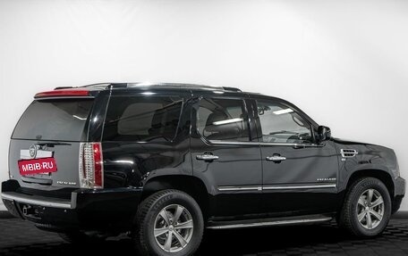 Cadillac Escalade III, 2010 год, 1 899 000 рублей, 3 фотография