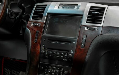 Cadillac Escalade III, 2010 год, 1 899 000 рублей, 12 фотография