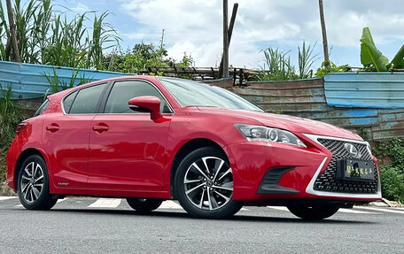 Lexus CT I рестайлинг, 2020 год, 2 760 000 рублей, 3 фотография