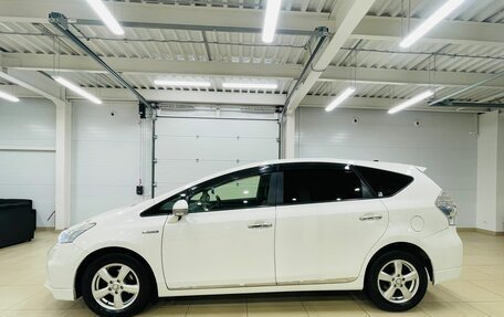 Toyota Prius Alpha I (ZVW40/41), 2012 год, 1 399 000 рублей, 3 фотография