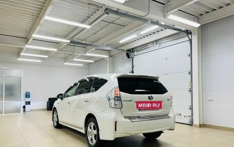 Toyota Prius Alpha I (ZVW40/41), 2012 год, 1 399 000 рублей, 4 фотография