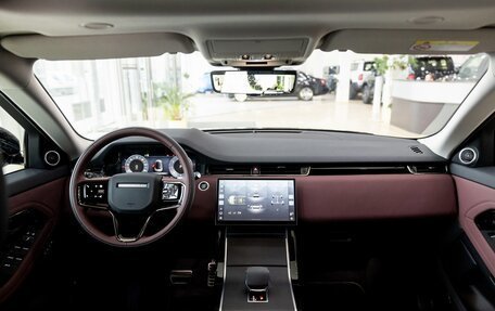 Land Rover Range Rover Evoque II, 2024 год, 7 100 000 рублей, 18 фотография