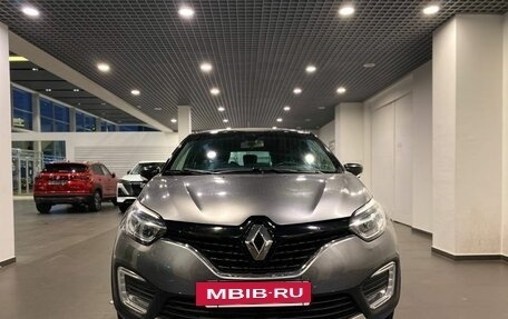 Renault Kaptur I рестайлинг, 2019 год, 2 100 000 рублей, 8 фотография