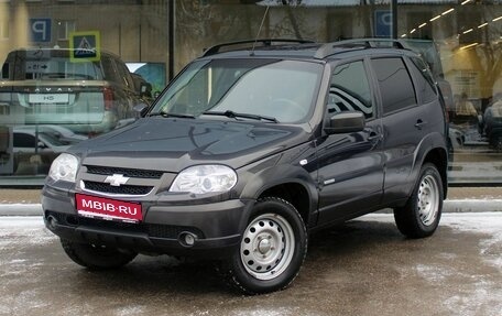 Chevrolet Niva I рестайлинг, 2015 год, 690 000 рублей, 1 фотография