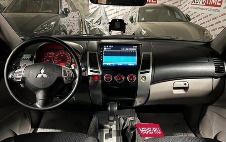 Mitsubishi Pajero Sport II рестайлинг, 2014 год, 1 870 000 рублей, 11 фотография