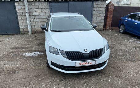 Skoda Octavia, 2018 год, 1 870 000 рублей, 3 фотография