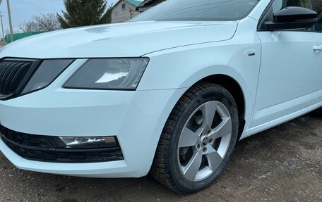 Skoda Octavia, 2018 год, 1 870 000 рублей, 9 фотография