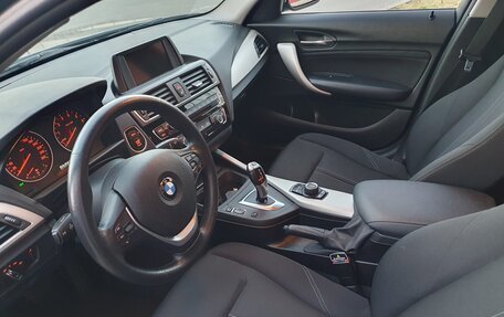 BMW 1 серия, 2017 год, 1 900 000 рублей, 16 фотография