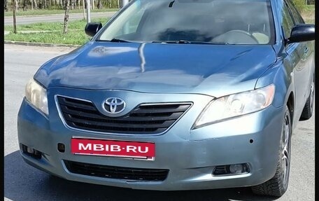 Toyota Camry, 2007 год, 670 000 рублей, 3 фотография