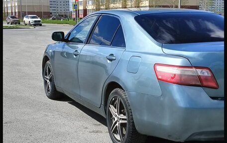 Toyota Camry, 2007 год, 670 000 рублей, 7 фотография