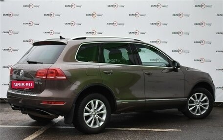 Volkswagen Touareg III, 2012 год, 2 249 000 рублей, 3 фотография