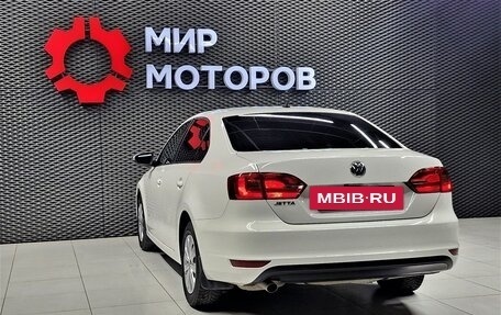 Volkswagen Jetta VI, 2013 год, 1 070 000 рублей, 14 фотография