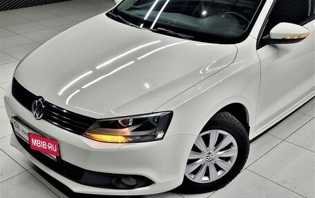 Volkswagen Jetta VI, 2013 год, 1 070 000 рублей, 6 фотография