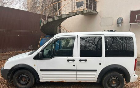 Ford Tourneo Connect I, 2010 год, 450 000 рублей, 4 фотография