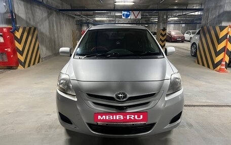 Toyota Belta, 2005 год, 690 000 рублей, 8 фотография