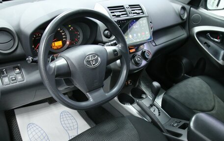 Toyota RAV4, 2011 год, 1 788 000 рублей, 14 фотография