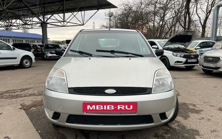 Ford Fiesta, 2005 год, 365 000 рублей, 2 фотография