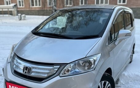 Honda Freed I, 2011 год, 1 350 000 рублей, 5 фотография