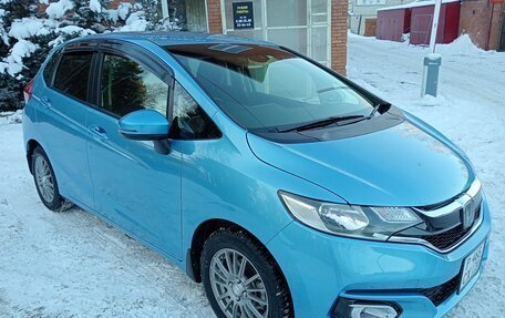 Honda Fit III, 2018 год, 1 500 000 рублей, 13 фотография