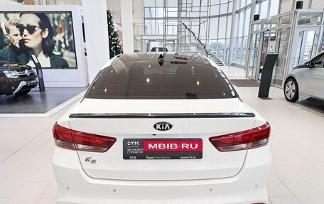 KIA K5 II, 2017 год, 2 068 000 рублей, 7 фотография