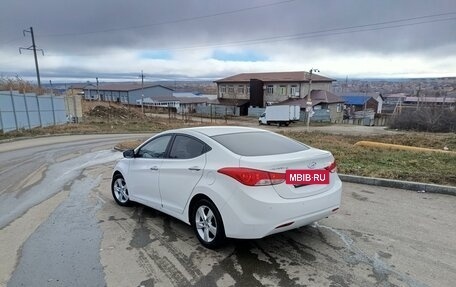 Hyundai Avante, 2011 год, 1 300 000 рублей, 2 фотография