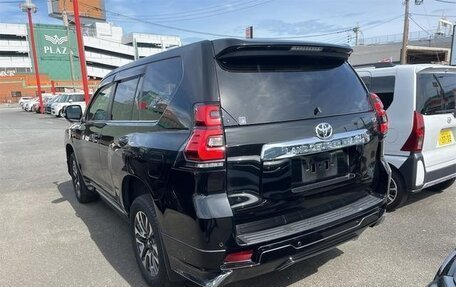 Toyota Land Cruiser Prado 150 рестайлинг 2, 2021 год, 5 159 000 рублей, 5 фотография