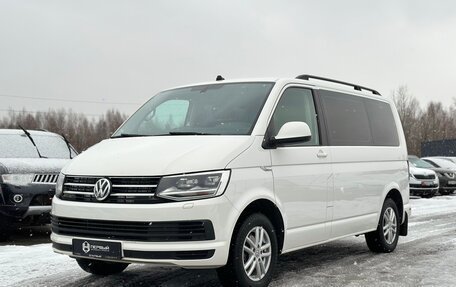 Volkswagen Caravelle T6 рестайлинг, 2019 год, 4 670 000 рублей, 1 фотография